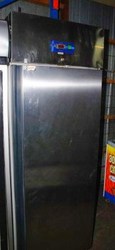 Купить холодильный шкаф бу DESMOND BM7 A