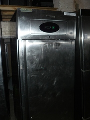 Продам морозильный шкаф бу Tefcold RF 710